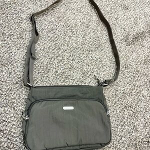 Baggallini Joey Large Crossbody Bag